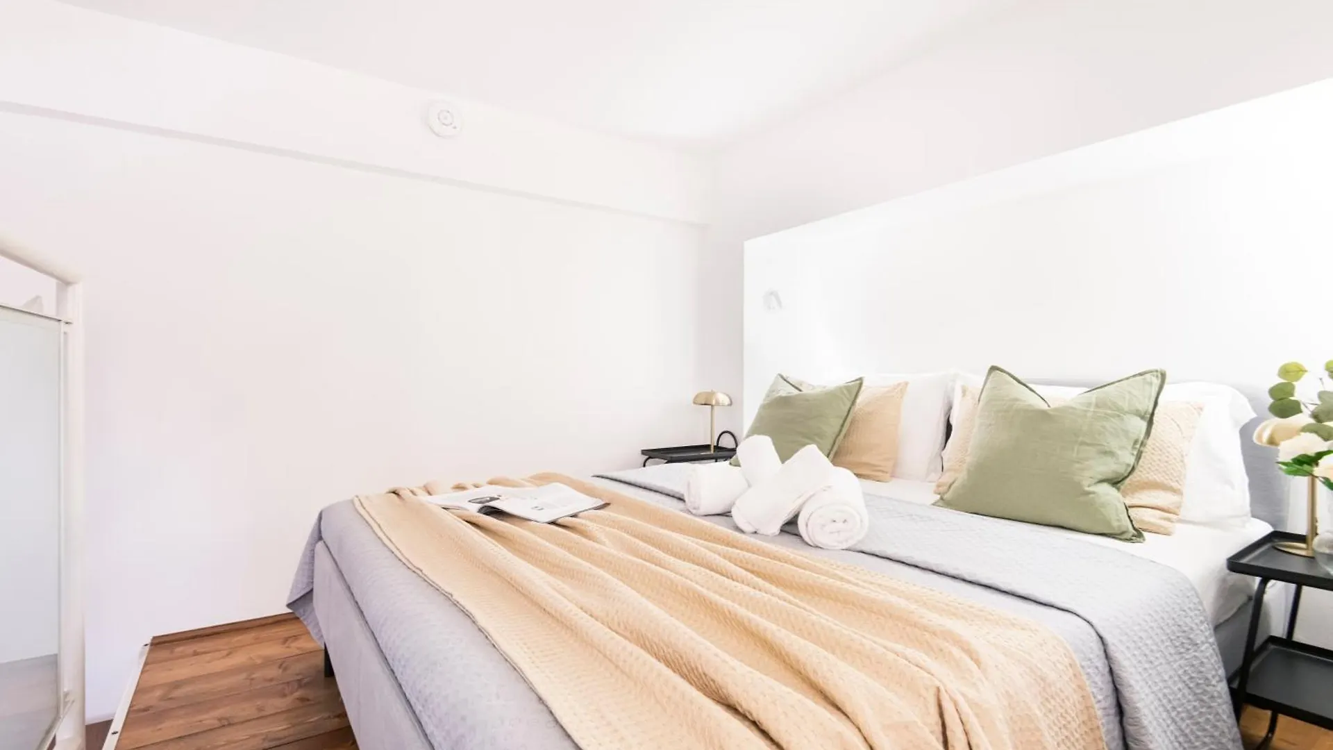 Easylife - Accogliente Monolocale In Via Torino, Posizione Perfetta Per Scoprire La Citta Apartment Milan 0*,  Italy